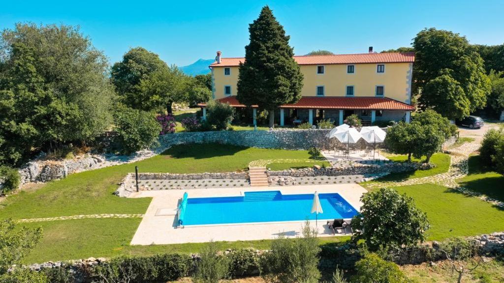Villa Calussovo Ripenda Kras Ngoại thất bức ảnh