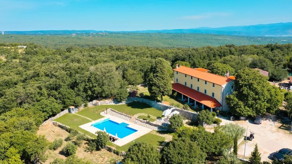 Villa Calussovo Ripenda Kras Ngoại thất bức ảnh